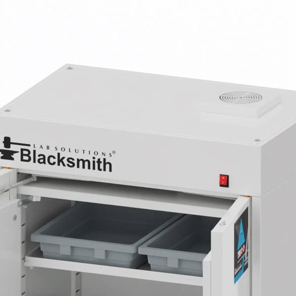 T90 - ARMARIO BLACKSMITH® SERIE 6 - 340lt (90 GALONES)- 2 PUERTAS - ACERO GALVANIZADO - CORROSIVOS - 90X60X192 - Imagen 6